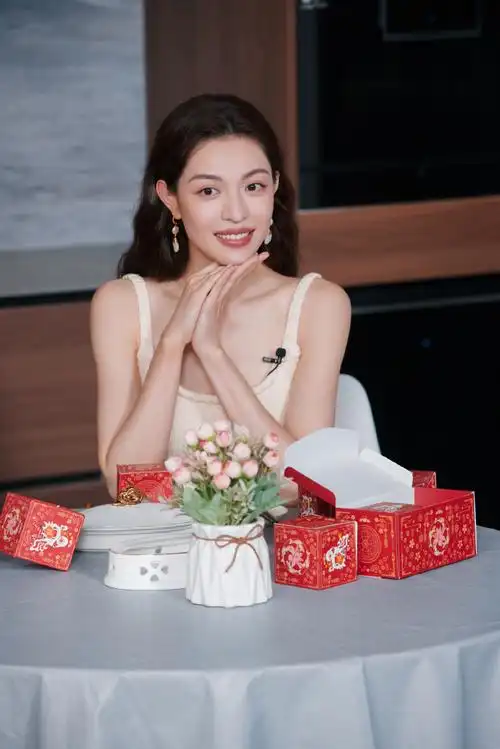 钟楚曦生活新范式