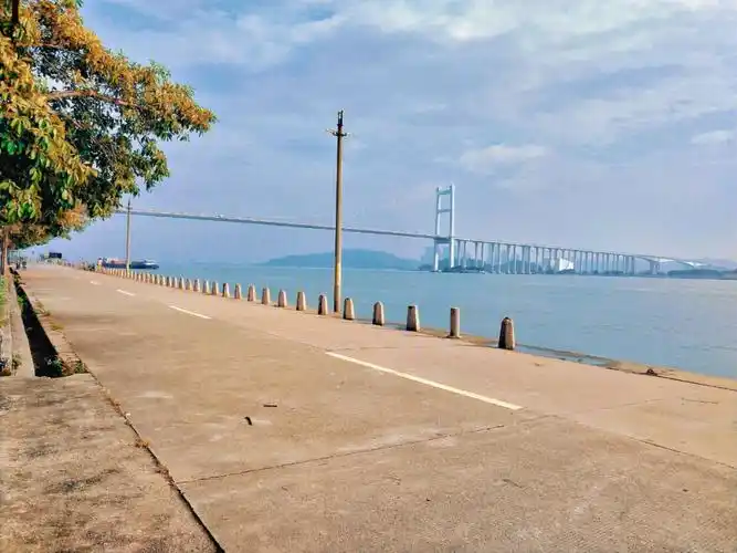 虎门北面的小沙滩