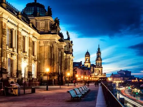 繁华的城市风光照片高清桌面壁纸