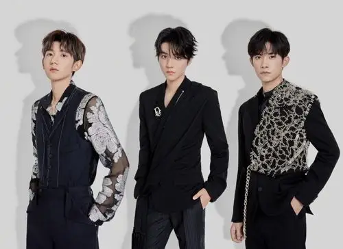 tfboys合体?2021首次完整体行程曝光,下周再登央视文联舞台_腾讯新闻