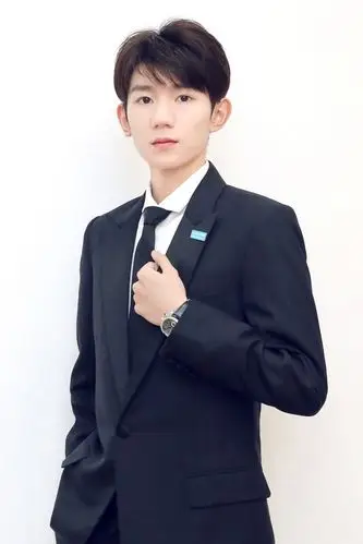 联合国儿童基金会青年教育使者@tfboys-王源 即将出