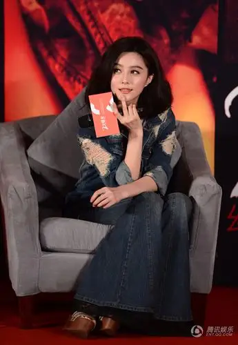 范冰冰在发布会现场