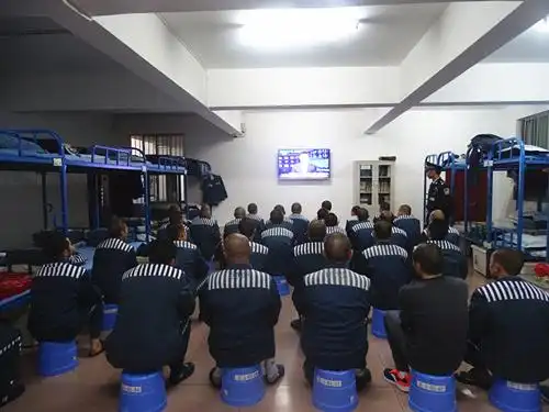 忠庄监狱五监区组织服刑人员观看十九大谈感受表心声