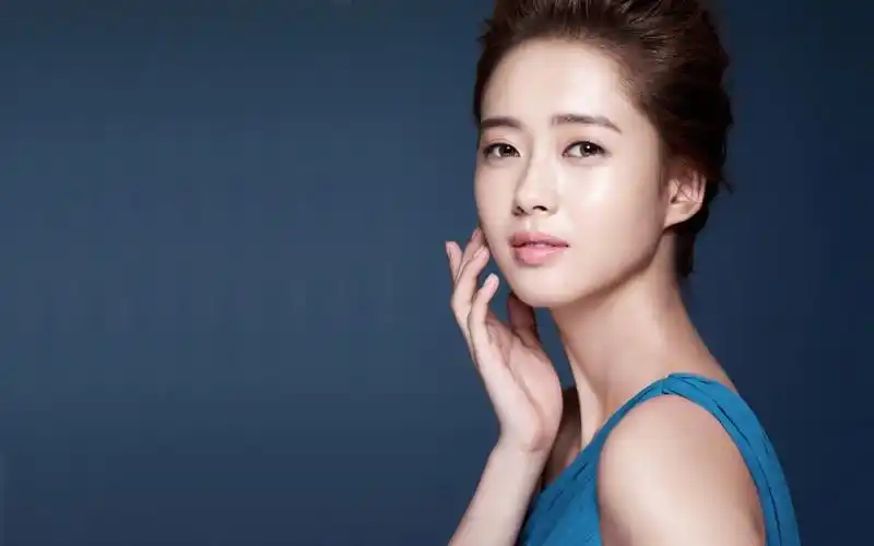 高雅拉美女壁纸