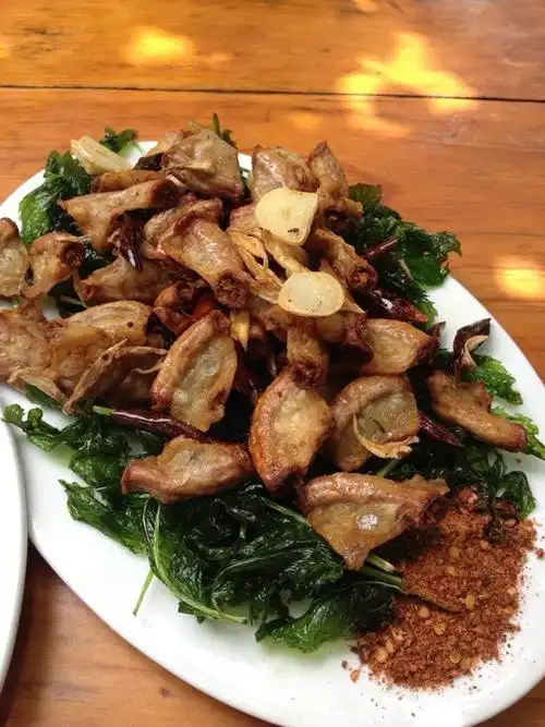 炸粉肠 ￥25元/份 已售0份