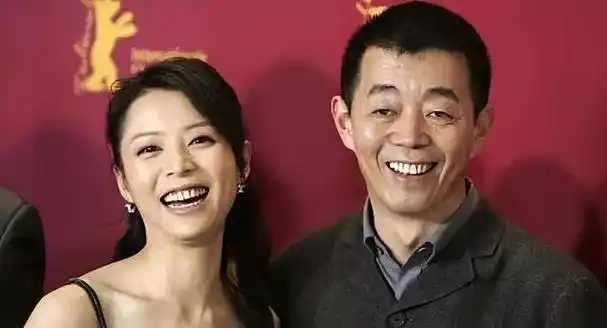 张静初:被传"睡遍导演",遭京圈太太"抵制",如今近况如何?