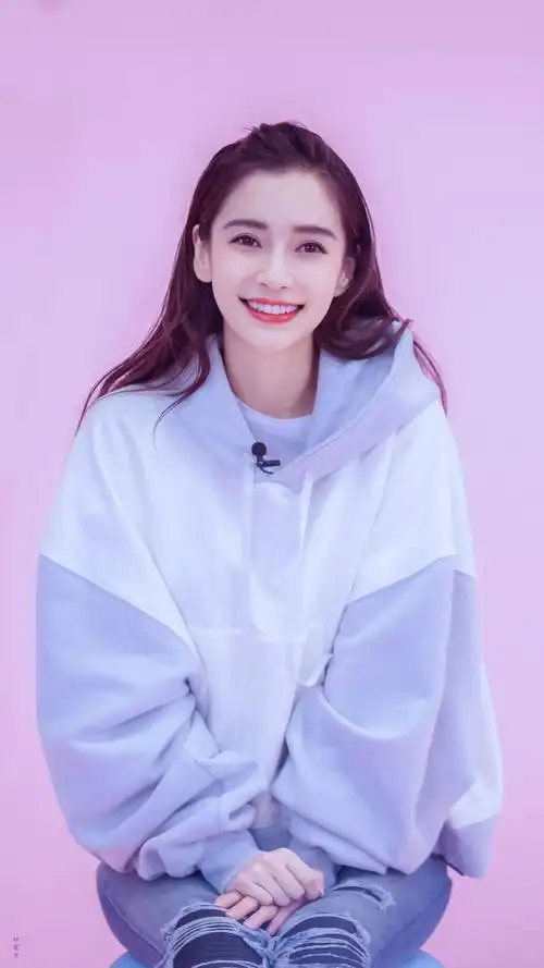 如何看待angelababy登上美国版vogue