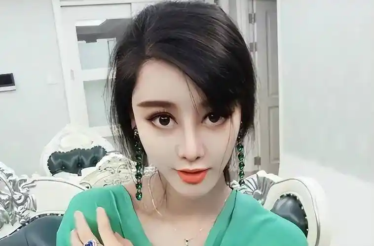 明星出道,嫁主刀医生,婚后发现丈夫有个男朋友_何承熹_范冰冰_余小泉