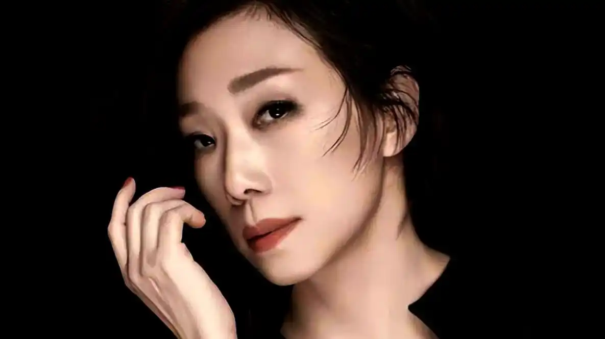 "消失"5年后,57岁林忆莲近照曝光:没有能爱的人