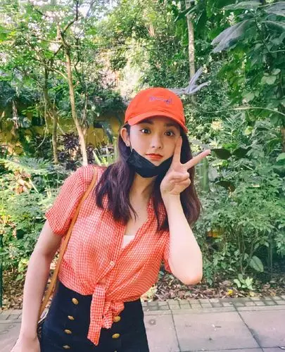 90后当红女星彭晓苒写真合集,每一张都让人心动不已!_高清图集_新浪网