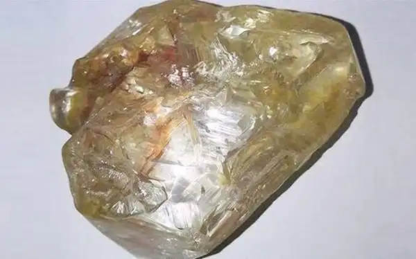 25亿的钻石,你会上缴国家吗?