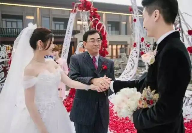 宋佳结婚伴郎团