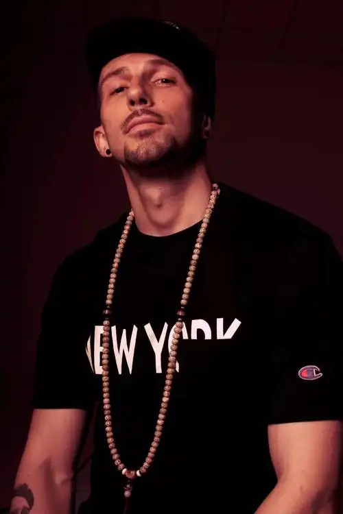 一位能用中文对答如流的美国 rapper