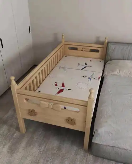 姐妹们看给宝子准备这样的拼接床可以吗