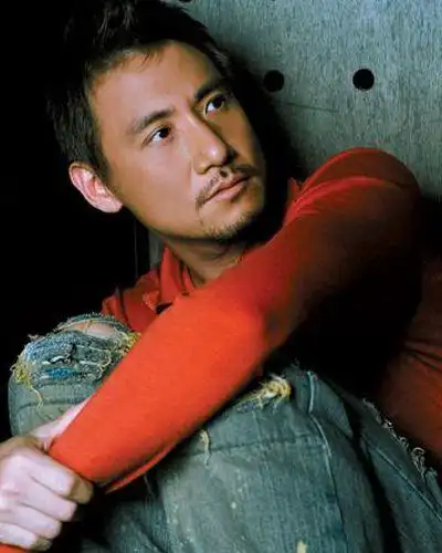 细数中国十大健康男歌手 后生可谓抢七席(图)