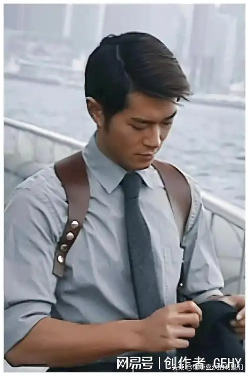 古天乐,1970年10月21日出生于中国香港,祖籍广东省中山市,中国香港男