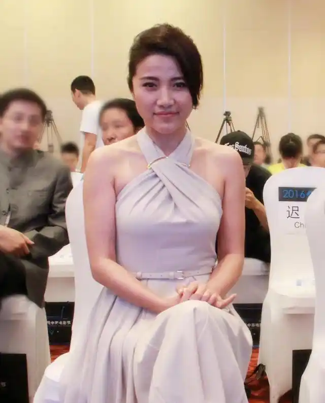 颜丙燕,1972年12月16日生于中国北京,中国内地女演员