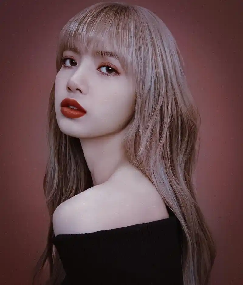 lisa新动态:挑战态度嚣张 blackpink成员lisa参加备受争议的"疯马秀"