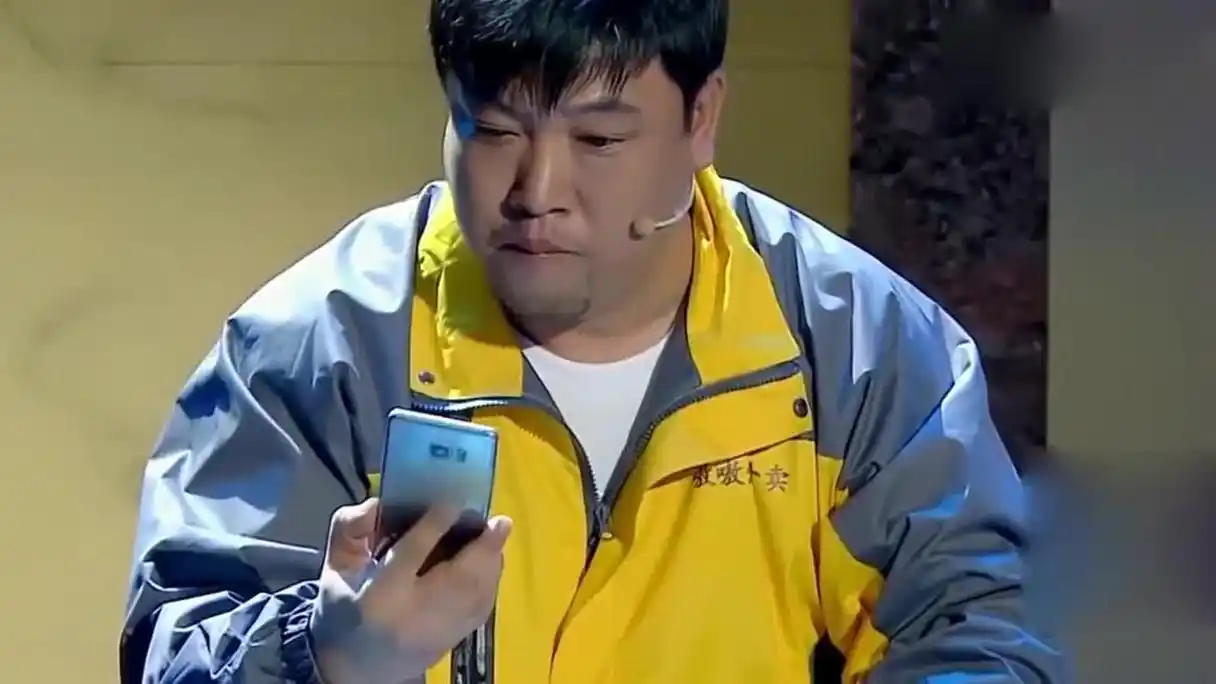 贾冰演送外卖的心酸过程,场下外卖小哥直接泪崩