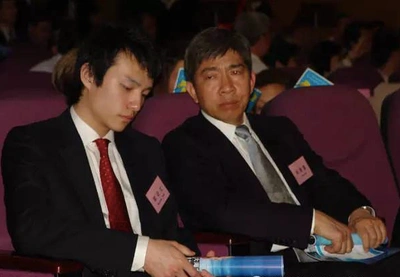 这一切也不过是霍启文的个人爱好而已.