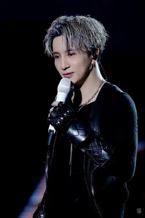 #薛之谦天外来物巡回演唱会##薛之谦成都演唱会#