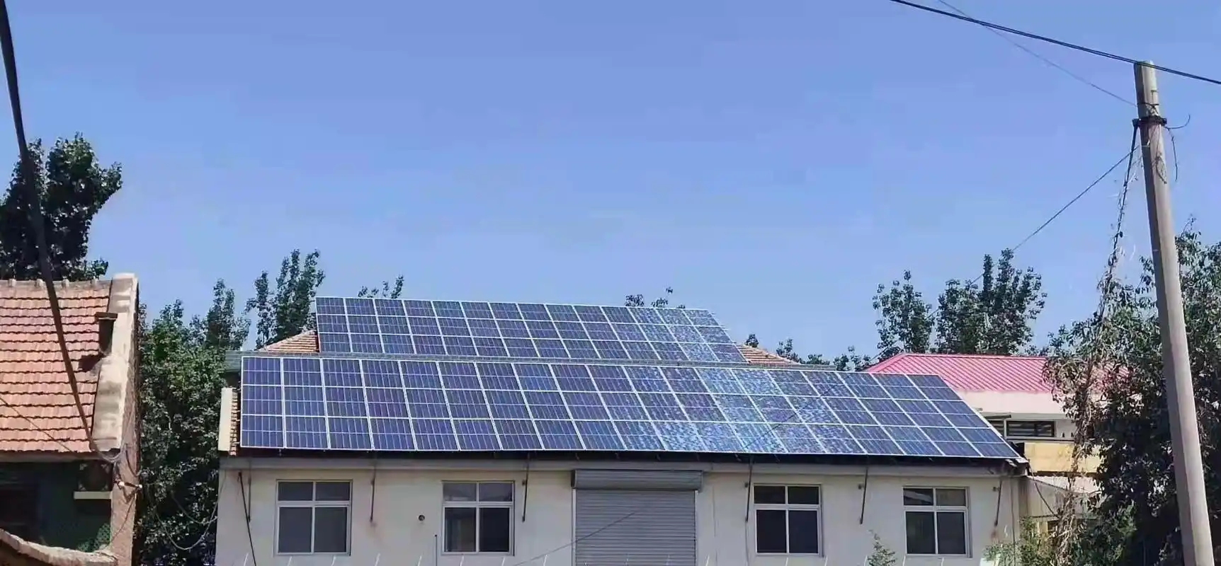 成都武侯区河北唐山农村安装太阳能光伏板,组装光伏板斜屋