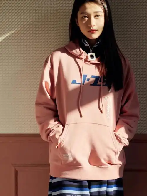 向涵之悄然开放的小花