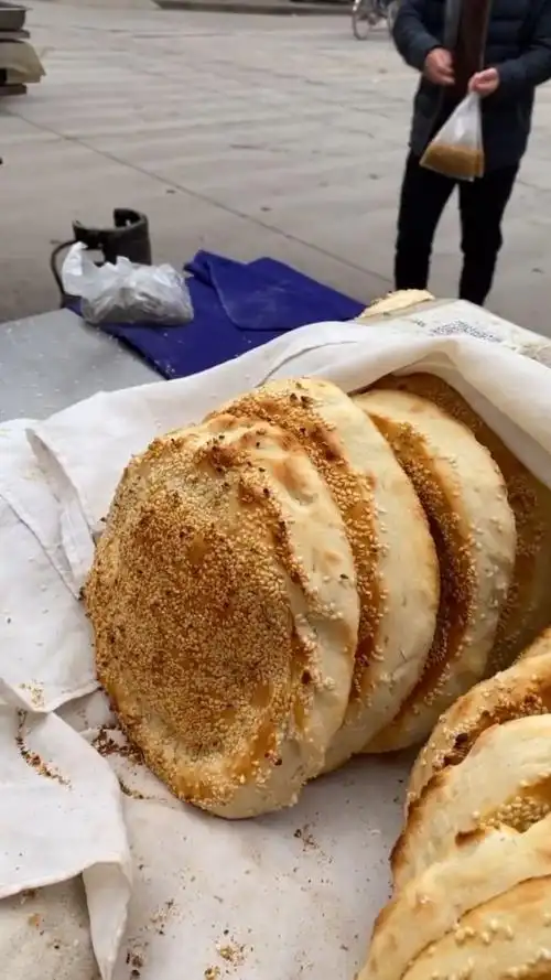 河南鸡窝炉烧饼,你吃过没