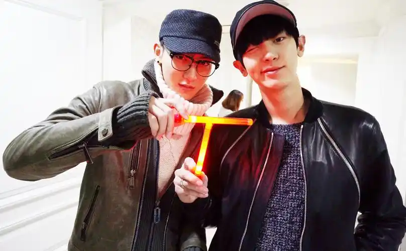 exo 黄子韬 tao 朴灿烈 chanyeol