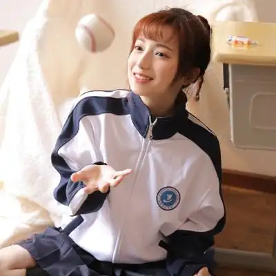 00后校服控小清新女生头像 一切已经面目全非