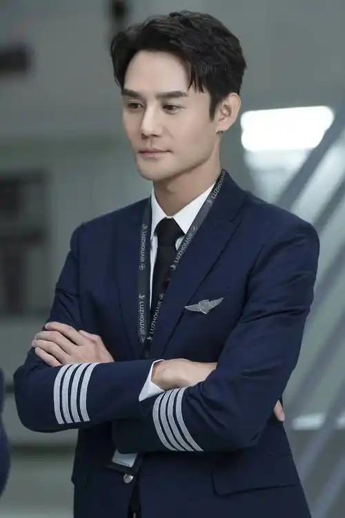 王凯带剧能力一骑绝尘 《向风而行》cvb最高值破2_数据_热度_显示