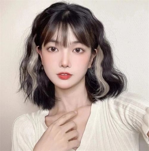 超a短发挂耳染 靓丽吸睛巨时尚_女生短发 - 美发站