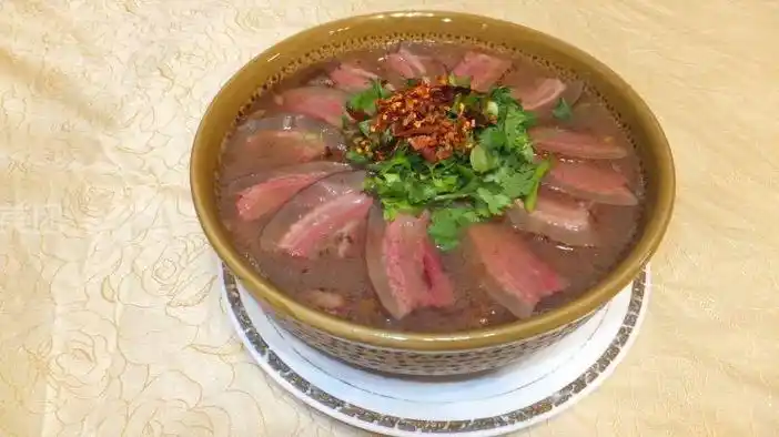 圭山腊肉炖红豆