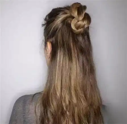 长头发半丸子头,中长发半丸子头怎么扎简单好看图解_竞价网