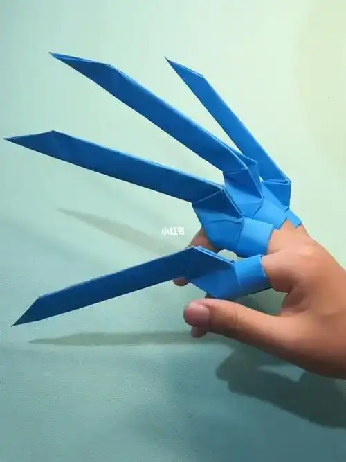 "金刚狼爪"2.0版本来啦,快学起来吧#手工 #手工玩具 #折纸