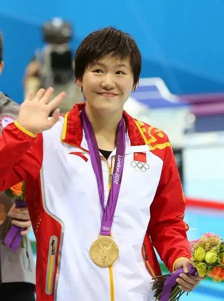 组图:体坛风云人物最佳女运动员 游泳两人入选