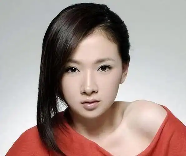 纪实朱亚文分手相恋9年的富家女,转身娶陈思诚前女友,如今怎样?