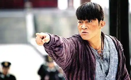 原创杨志刚拍戏从不在乎片酬唯独一个条件要求带上老婆一起演