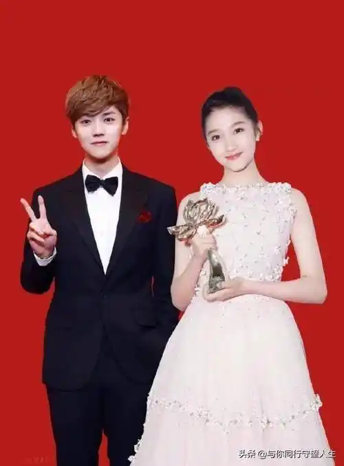 鹿晗关晓彤同人文_5哈中鹿晗碰到关晓彤哪一期_鹿晗比关晓彤大几岁