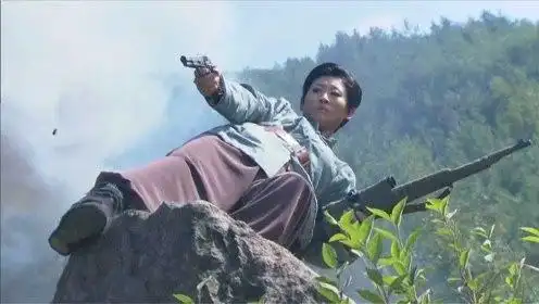 电视剧:抗日名将左权时 间:2022-01-25抗日名将左权_040:46:14简 介