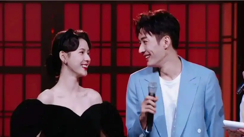 他俩终于演情侣了!颜霸cp!刘学义×张予曦|夜色暗涌时