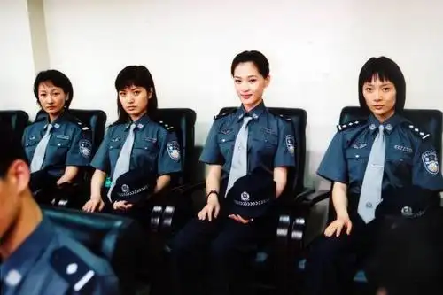 资料图片:20集电视剧《铿锵玫瑰》剧照(14)