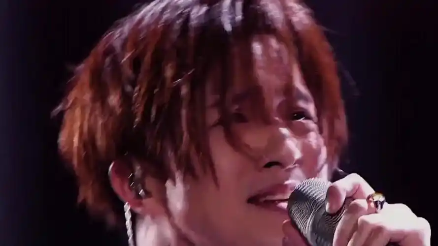 "薛之谦 失去了最爱的那一个 才会记忆深刻.