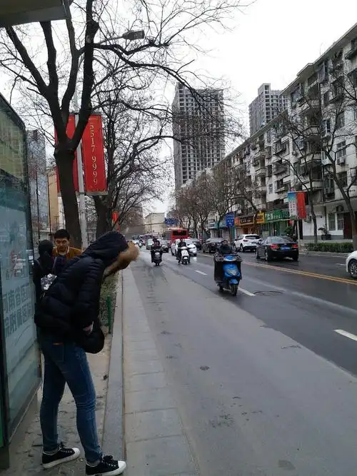 河南省郑州市中原区棉纺路街道棉纺西路221号盛润·锦绣城西苑天气