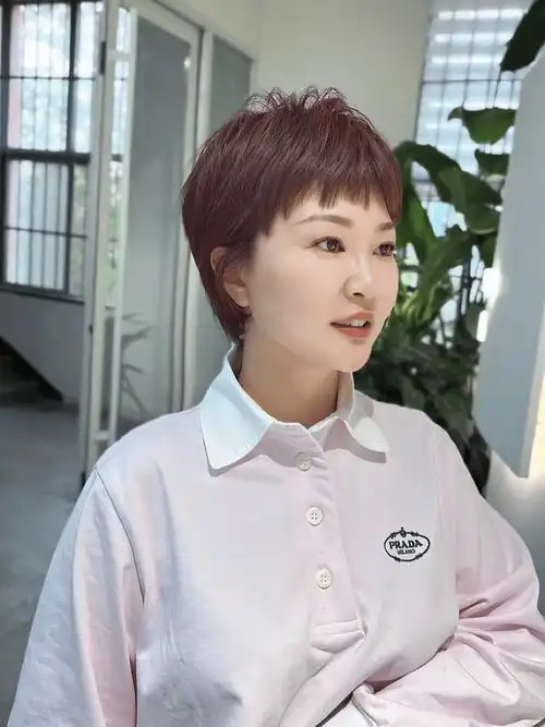 40岁后,就选这些发型,洋气显气质又减龄