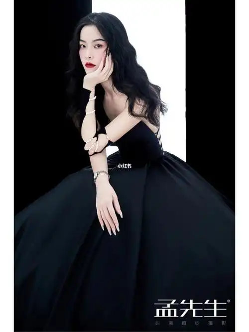 关晓彤同款妆容婚纱照拿捏复古妆容