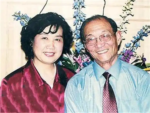 2001年9月13日,陈述像往常一样前往老友孙道临家进行排练,两人是老