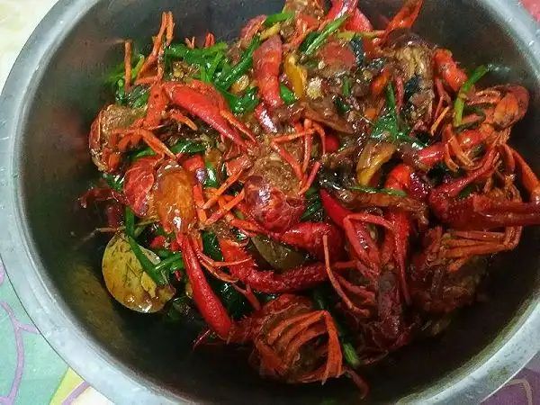 简单易炒小龙虾怎么做好吃_简单易炒小龙虾_家常做法大全_豆果美食