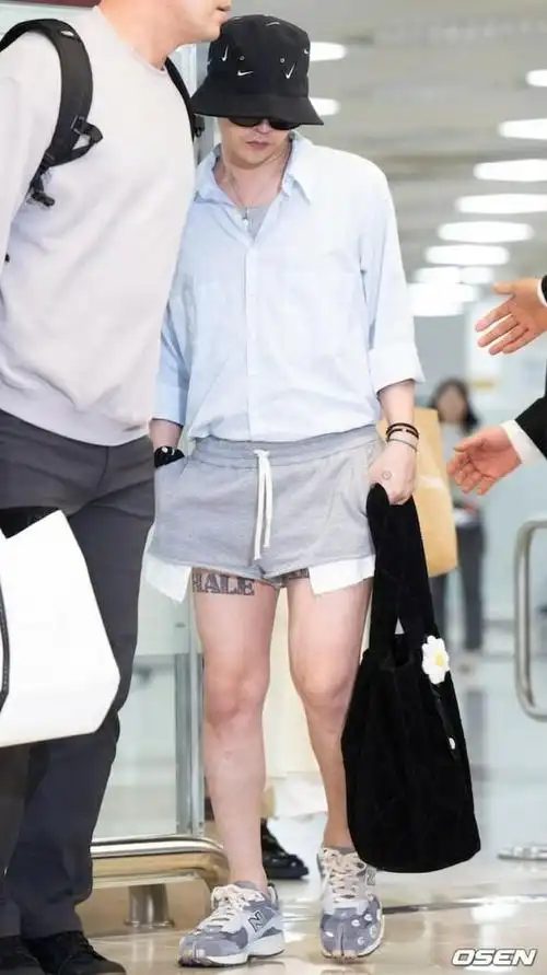 gd权志龙文身大解析:脖子裸男是经纪人,大腿是抑郁症救命良药