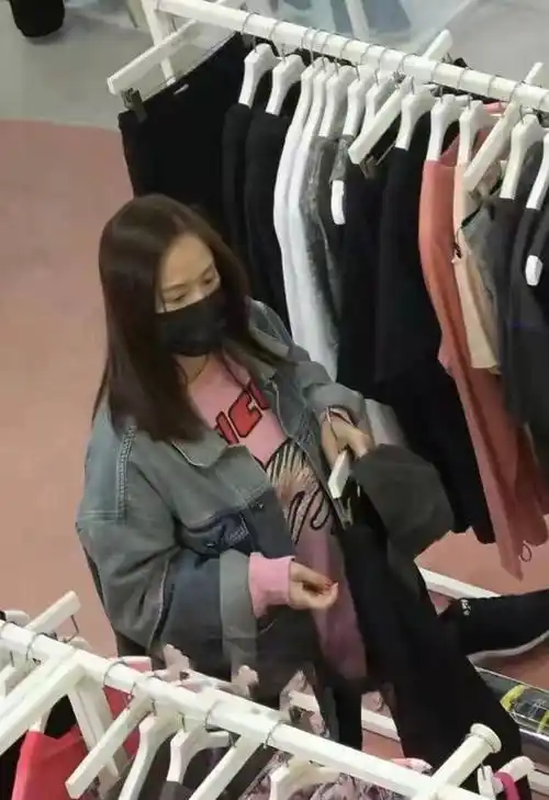 原创秀恩爱也攀比林心如陈乔恩碰上了霍建华一脸享受艾伦埋头做饭